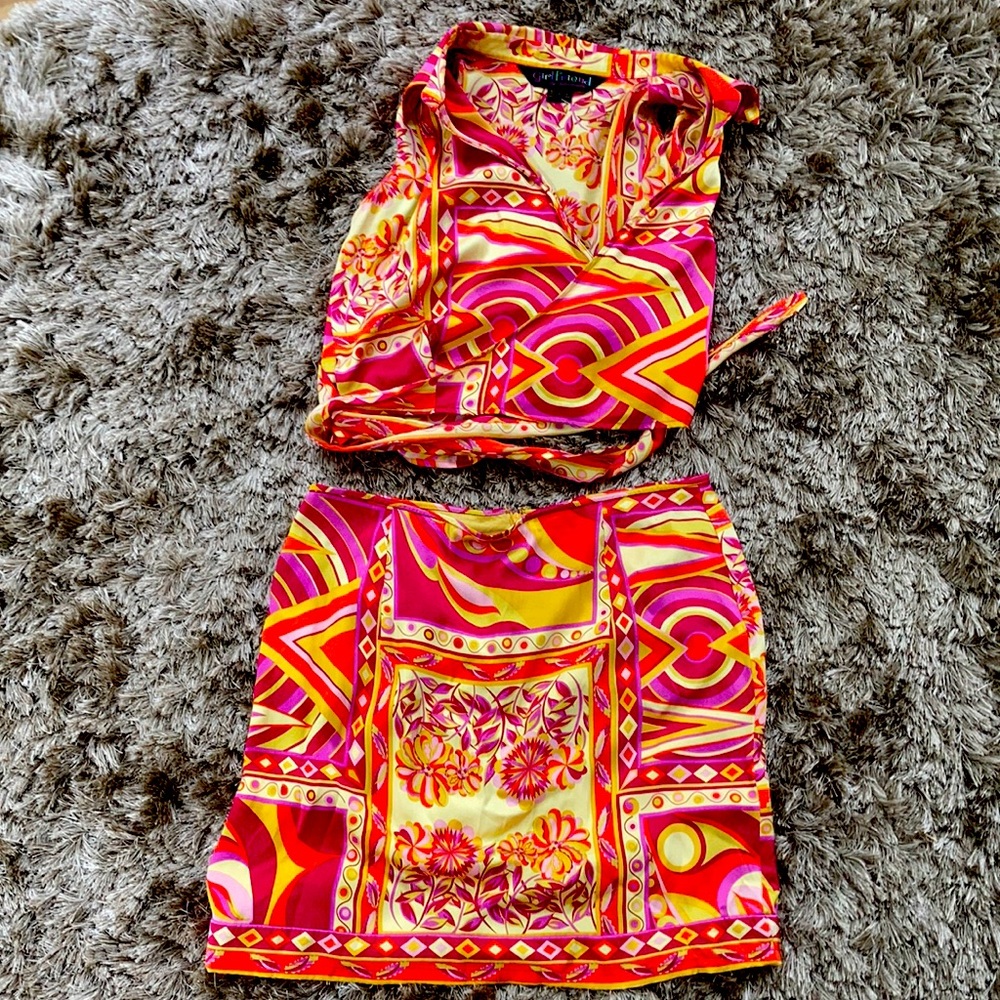 Very vintage 2 piece silk skirt